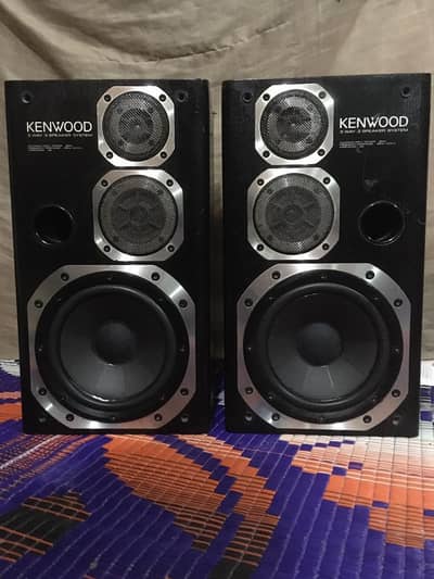 kenwood hifi 3way speakar original condition mad in japan 8 inch