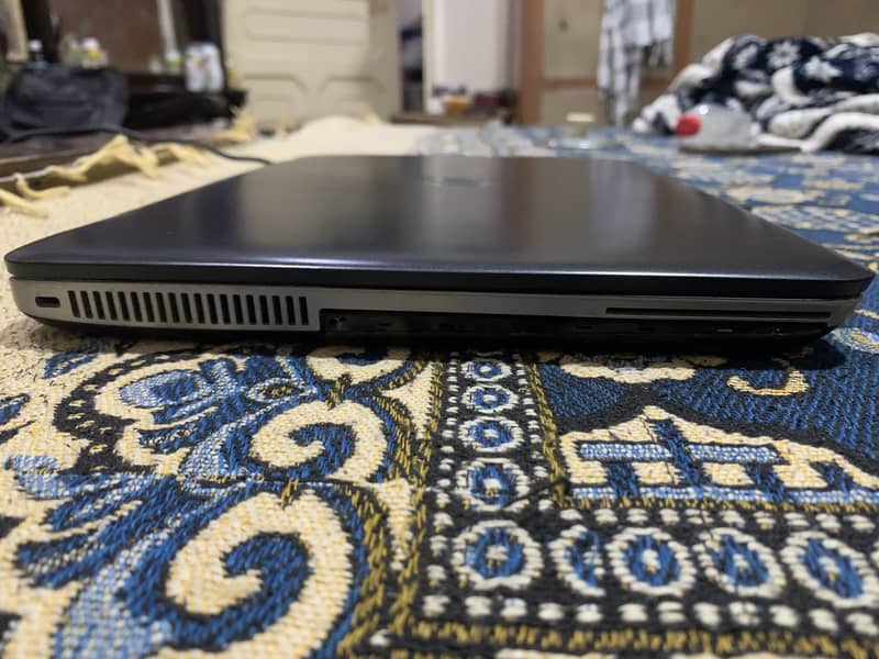 Laptop 4