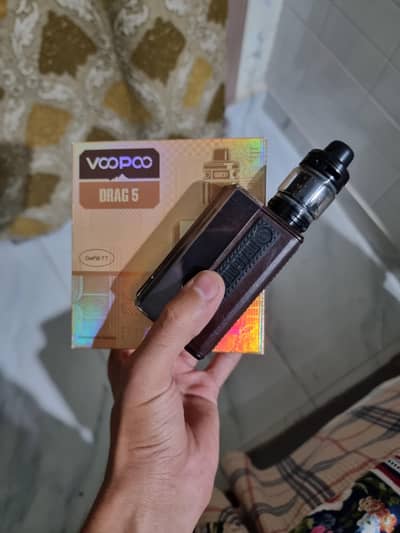 Voppo Drag 5 vape with batteries and extra coil and box 100%new