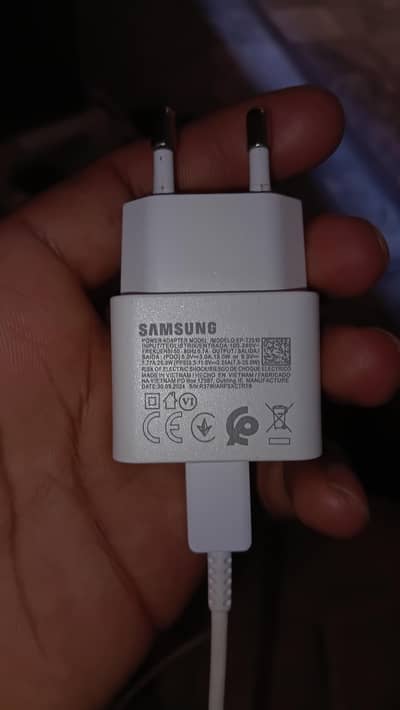 SAMSUNG 25W ORIGNAIL 100 % CHARGE  FAST CHARGE
