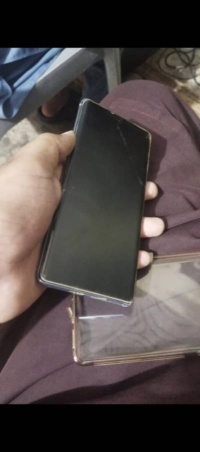 Tecno camon 30s 8+8 Ram 256 memory