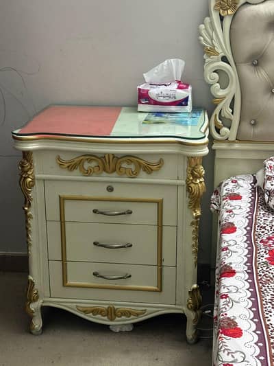 Home Furniture for Sale – Good Condition – Lahore