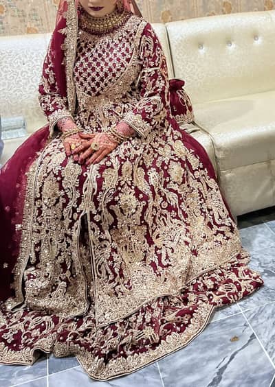 Luxury Designer Bridal Lehnga – Worn Once, Like New, Size medium