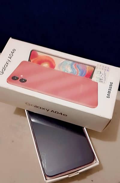 Samsung Galaxy A04e scratch less liah condition