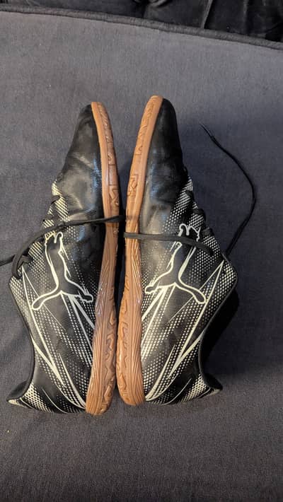 PUMA TURF INDOOR SHOES