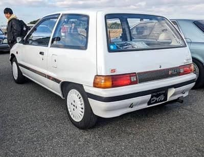 Urgent sale daihatsu Charade