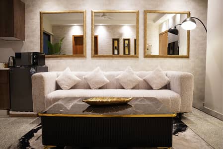 Luxury Apartment For Daily Basis Rent In Bahria Town Lahore