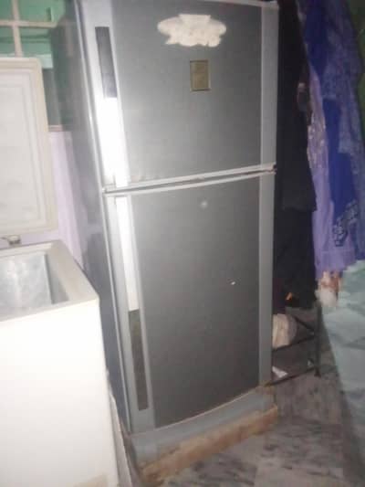 Dawlance Double Door Fridge VIP Condition urgent sale