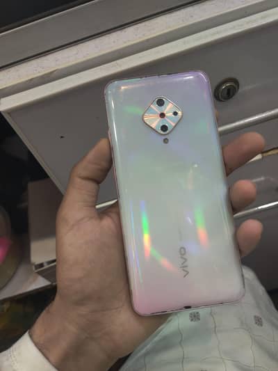 Vivo S1 pro 8/128 Full box only whatsap(0319/915/8336)