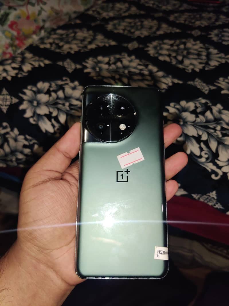 ONEPLUS 11 0