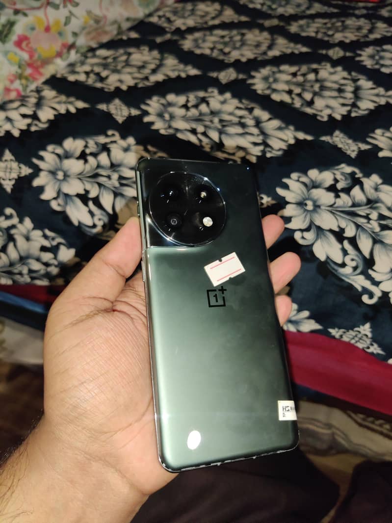 ONEPLUS 11 1