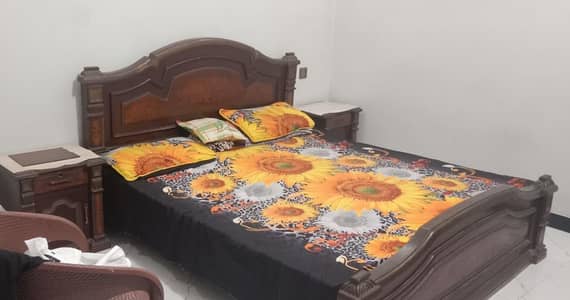 Master Brown complete  Bedset