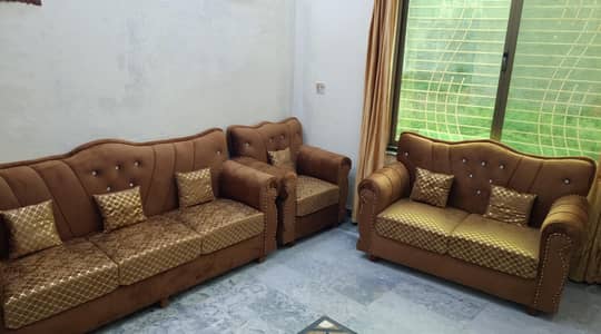 6 Seater sofa