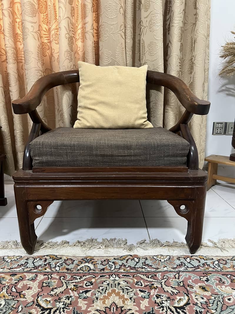 2 seater sofa 3