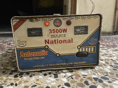 National Automatic Stabilizer 3500 Wats, 100% Otignal
