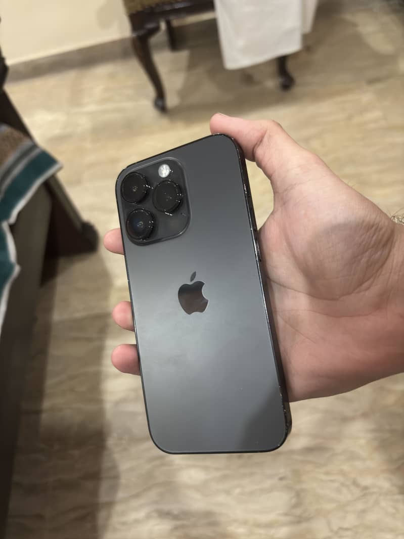 14 pro good offers only 1