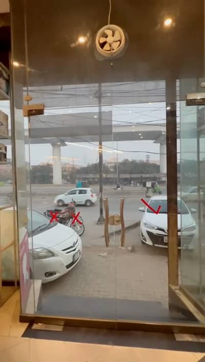 2.5 tripple story building for sale in multan road awan town lahore