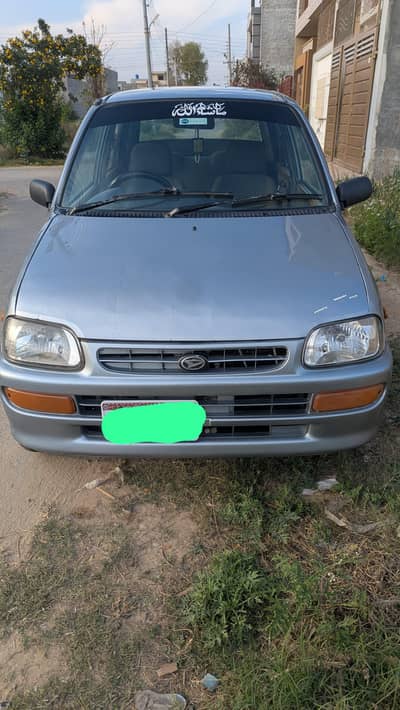 DAITHASU  COURE  2010 17/20 km avrage pr liter COMFORTABLE FAMILY CAR