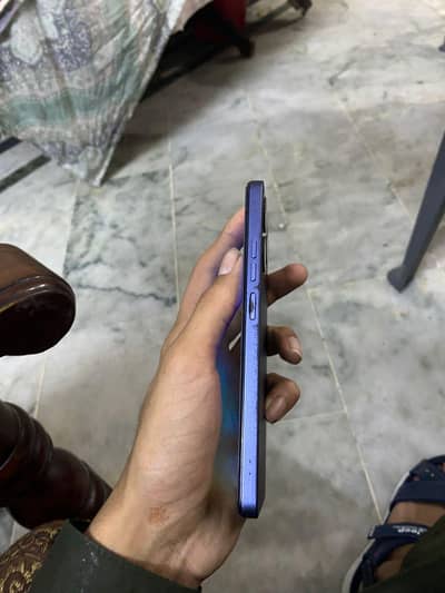 best using mobile is this fingerprint no working and front Minar dama