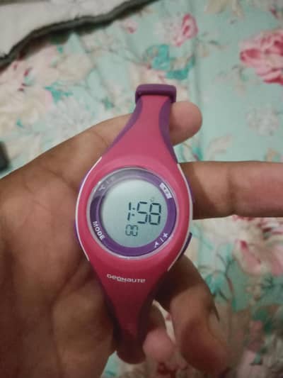 geonaute sports watch