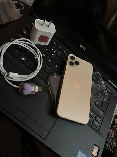 I Phone 11 Pro 64GB 10 by 10 Total Orignal No Open No Rapir All Oky