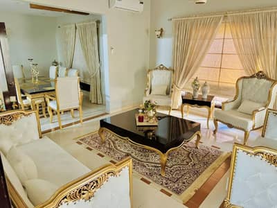 300 Sq Yards Duplex, Well Maintained, Dha Ph 1, (Only Genuine Buyers) Read Carefully.