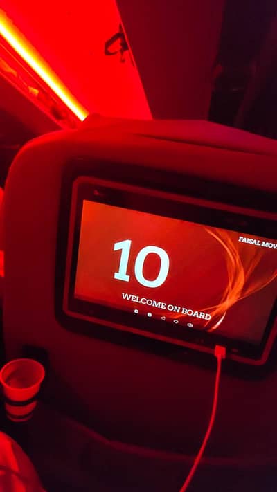 watire ka 2 month experience he or house helper ki be job hu