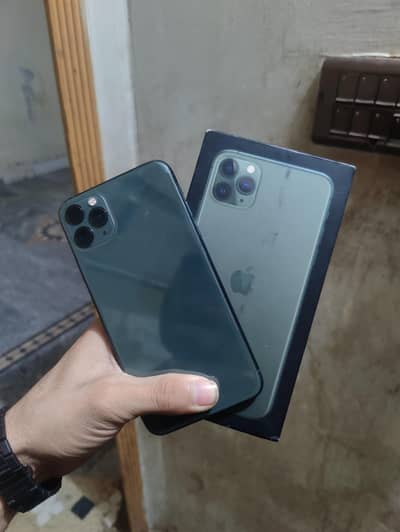 iphone 11 pro max 256gb  box pack non pta sim working