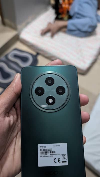 Oppo Reno 12 F