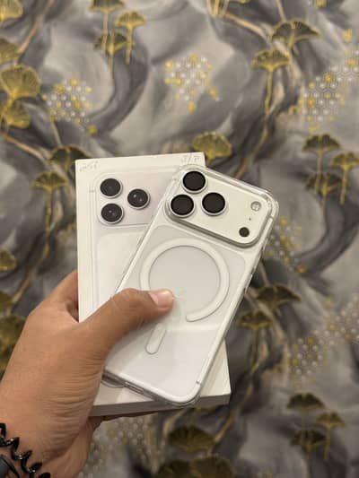 iPhone 17 Pro 256gb silver non pta factory unlock complete box