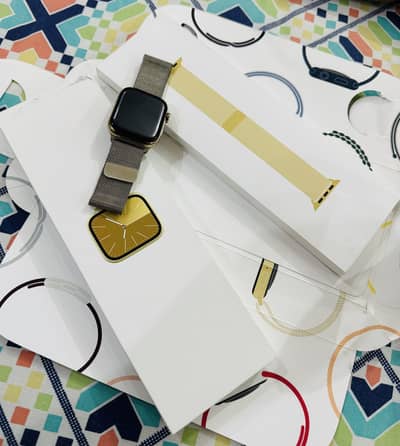 Series 9 Stainless Steel Gold. 45mm