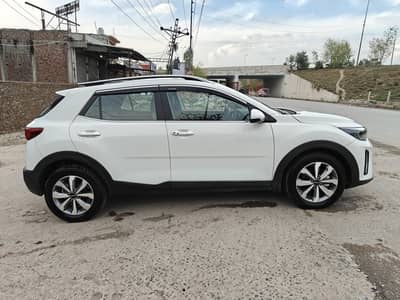 Kia Stonic Ex+ 2025 sunroof