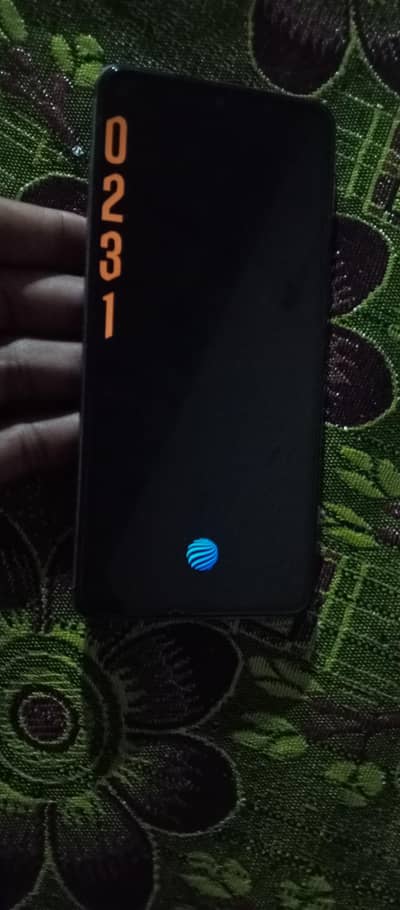 VIVO v27e 8+8/256
