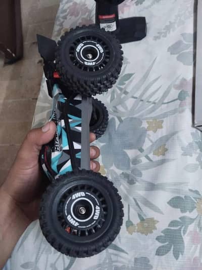 MJX Hyper Go 16207 65KPH Brushless 1:16