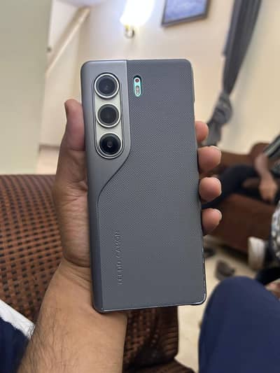 urgent sale contact number 03051115147