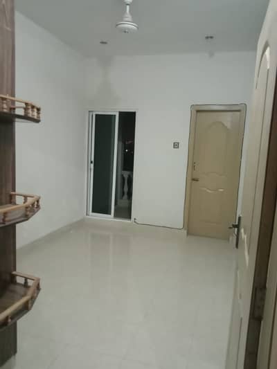 4 BEDROOM FLAT FOR SALE