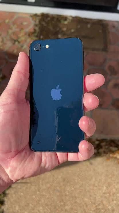 iphone Se 3rd generation 0