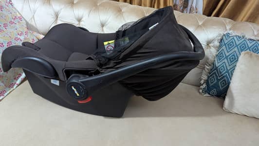 Bambies Carrycot