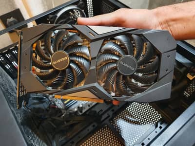 Gigabyte gtx 1660 Super Graphic card