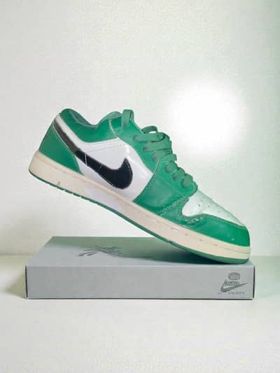 Air Jordan 1 Low Pine Green