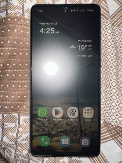 Samsung galaxy A52 with box