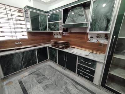 5 Marla 3rd floor with Gas boring