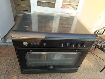 Cooking range stove