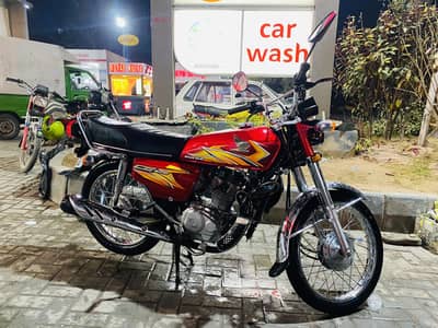 Honda 125 antique condition