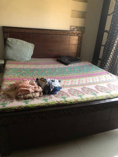 king Size bed for Sale
