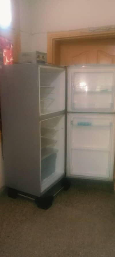 "Summer Mega Sale: Thandak Bhi, Bachat Bhi. "