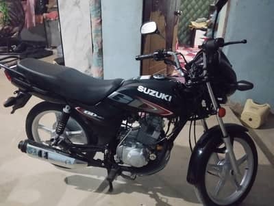 Suzuki 110 blkl new hai