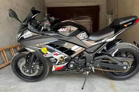 heavy bike Kawasaki Ninja 400cc dual cylinder