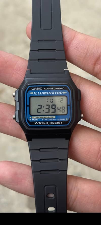 Brand New Casio A-105  Illuminator Original Made by watch for sale