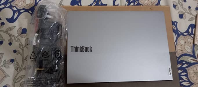 lenovo thinkbook 14 g6 Core i7 13th gen 8gb Ram DDR5 512gb SSD